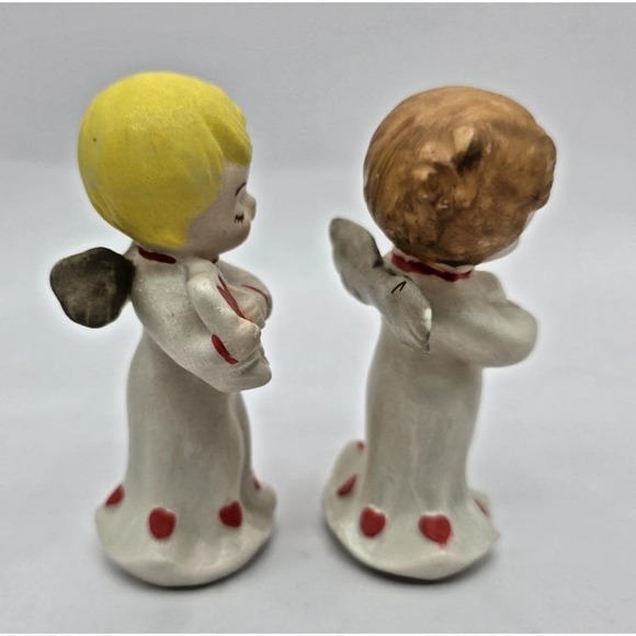Angel Valentines Day Figurines Hearts Music Porcelain Harp Guitar Cleo '80 - Picture 4 of 7